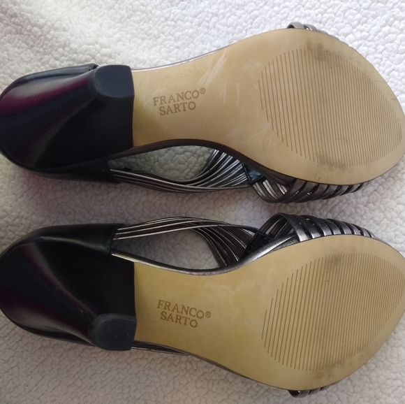 Franco Sarto bronze metallic heeled sandals - Picture 5 of 8